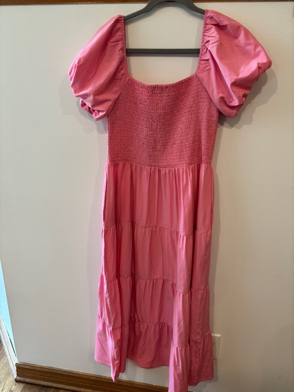 Manydress Women’s Pink Puff-Sleeve Tiered Dress w Smocked Chest and Pockets - L - Picture 5 of 6